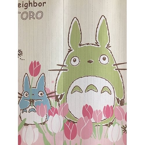 となりのトトロ のれん 四季と植物 チューリップとトトロ | どんぐり