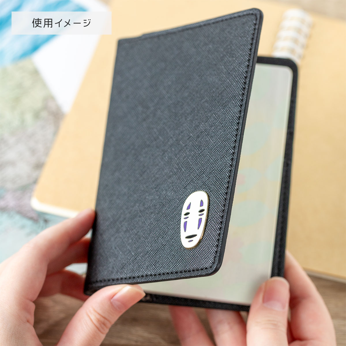 千と千尋の神隠し パスポートケース カオナシ | どんぐり共和国そらの