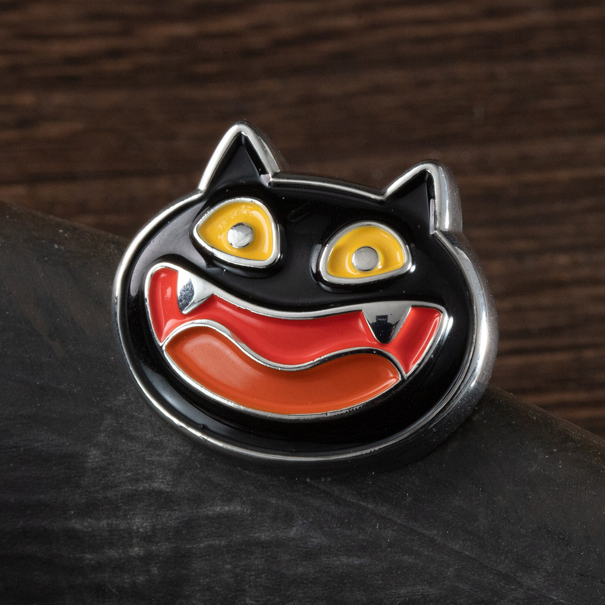 GBL】となりのトトロ デザインピンバッジ オープニングねこ | どんぐり