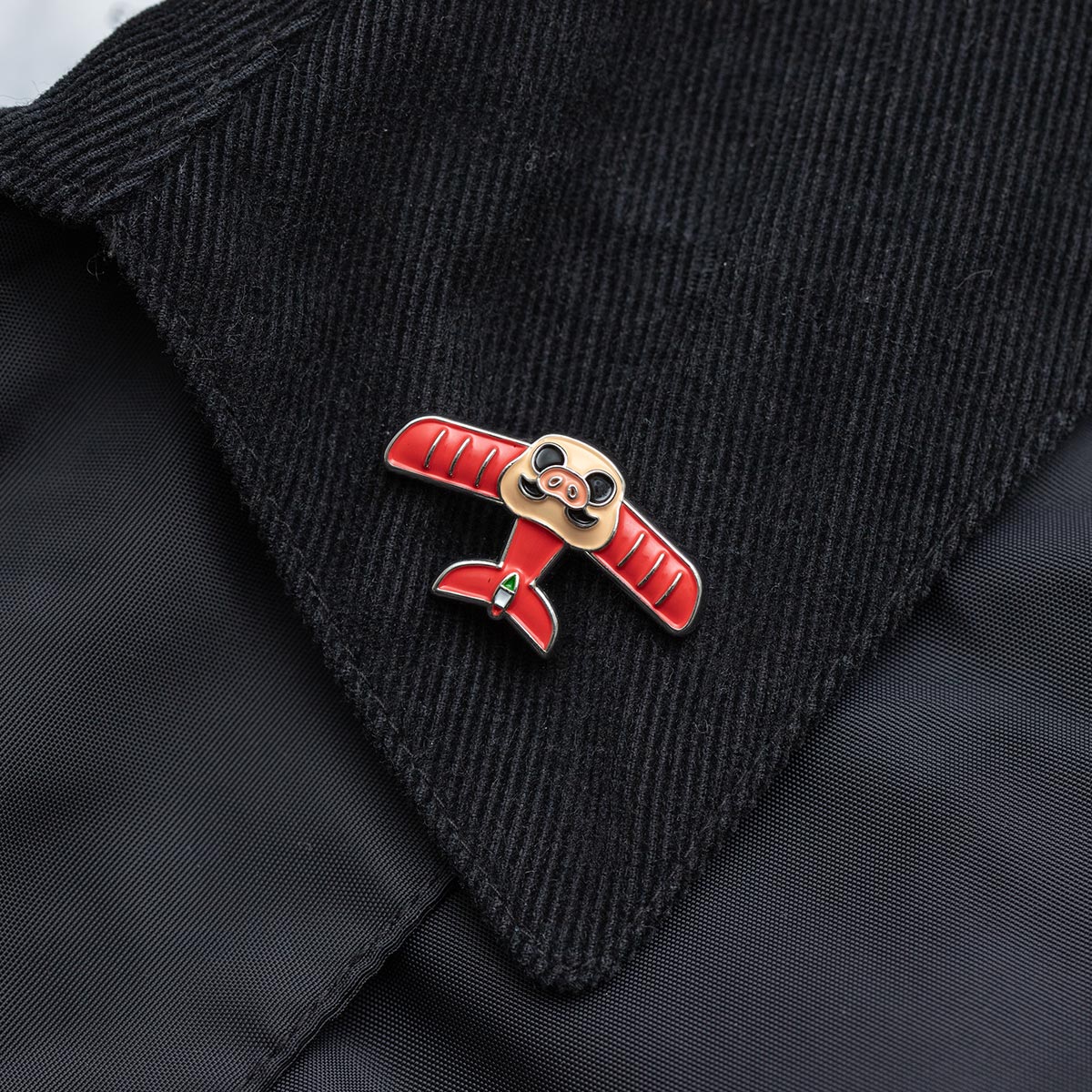 GBL】紅の豚 デザインピンバッジ ポルコ | どんぐり共和国そらのうえ店