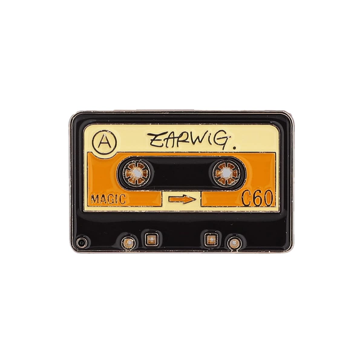 GBL】アーヤと魔女 デザインピンバッジ カセットテープ | どんぐり