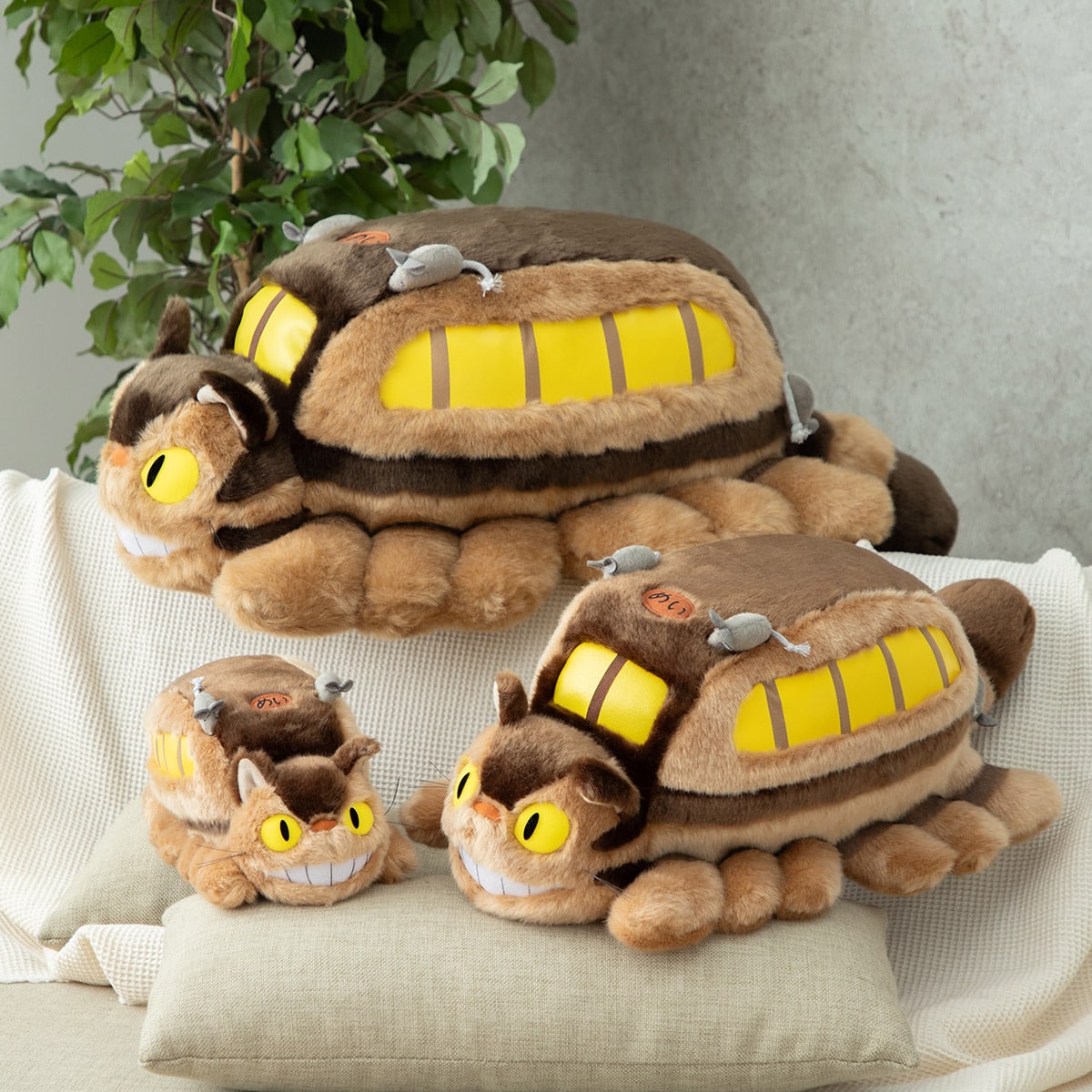 トトロぬいぐるみセットネコバス付き　希少初期 トトロぬいぐるみセットネコバス付き 希少初期 ぬいぐるみ 猫バス L