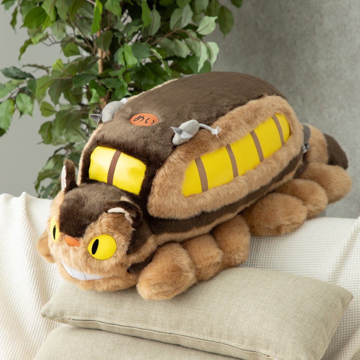 トトロネコバス特大ぬいぐるみ となりのトトロ ぬいぐるみ ネコバス 特大 | どんぐり共和国そらのうえ店