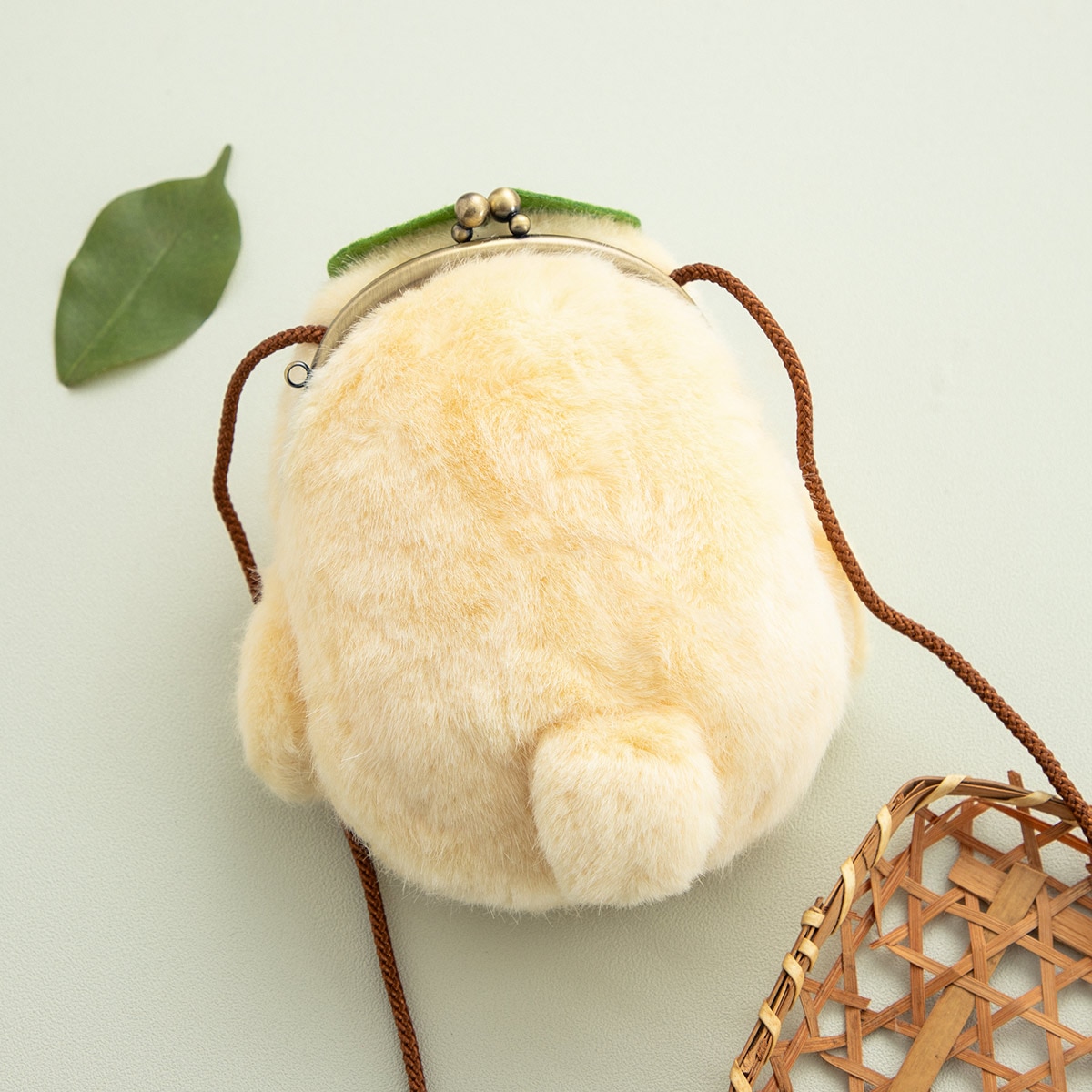 千と千尋の神隠し がまぐちポーチ おおとりさま | どんぐり