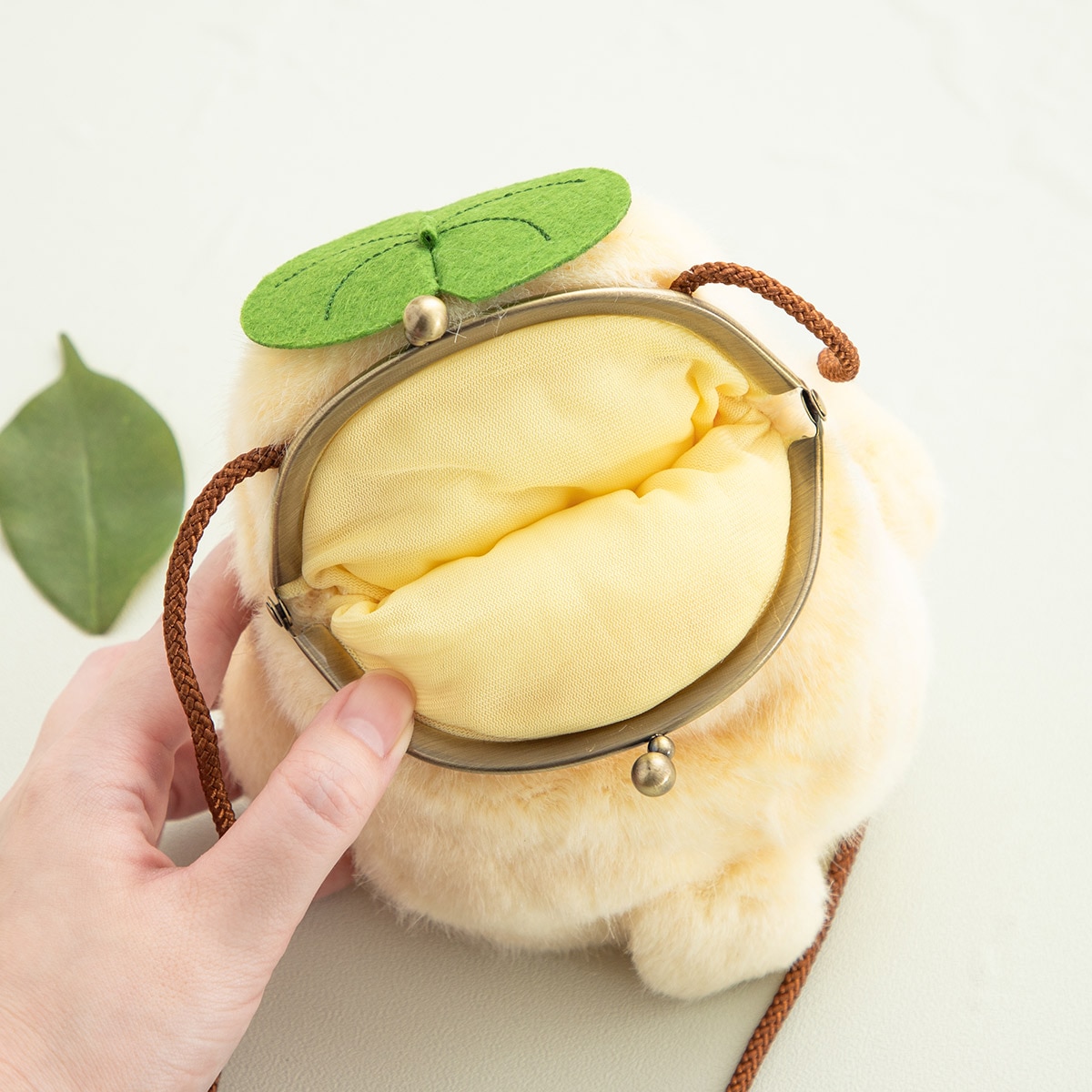 おちびとさま！専用 千と千尋の神隠し がまぐちポーチ おおとりさま | どんぐり