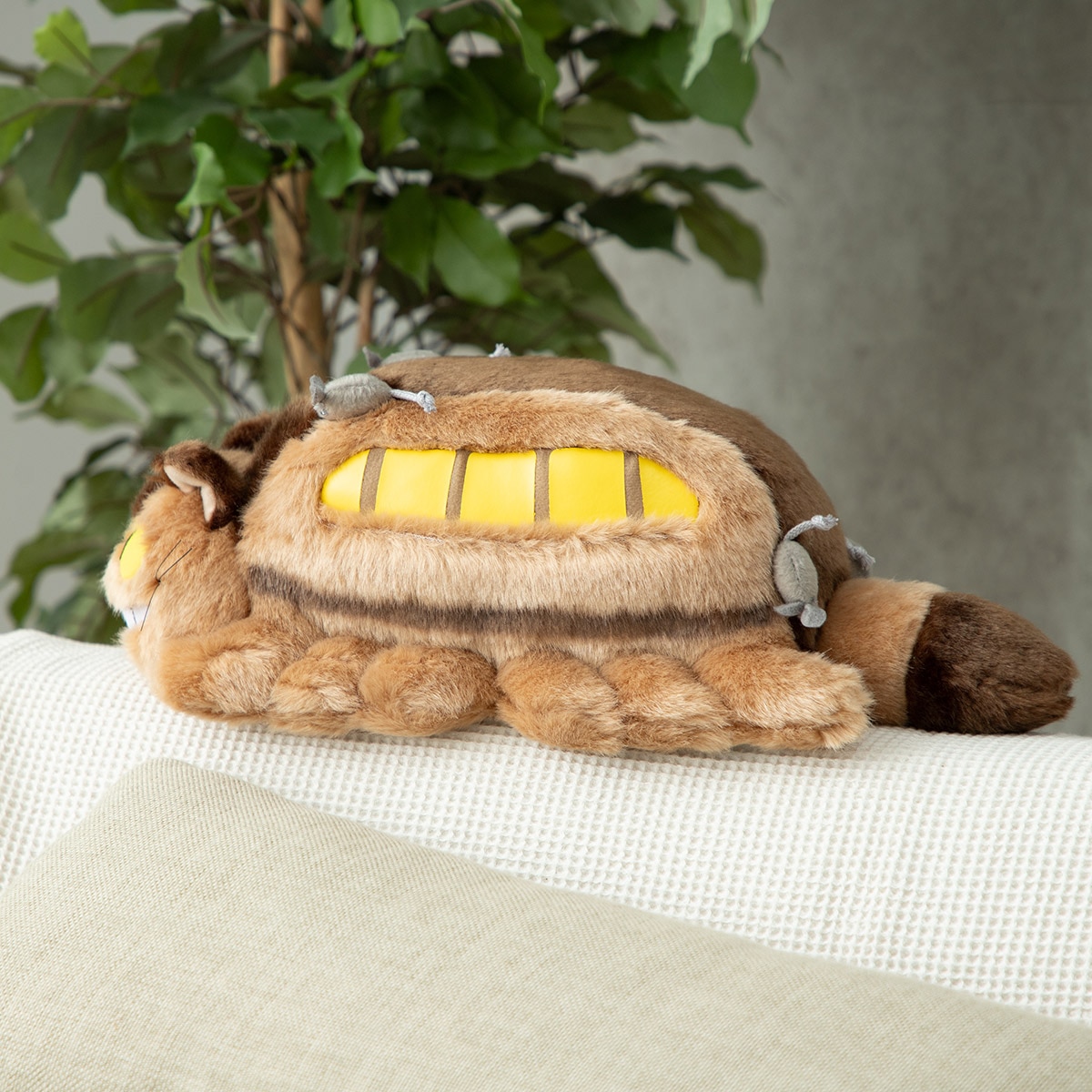 となりのトトロ ぬいぐるみ ネコバス M | どんぐり共和国そらのうえ店