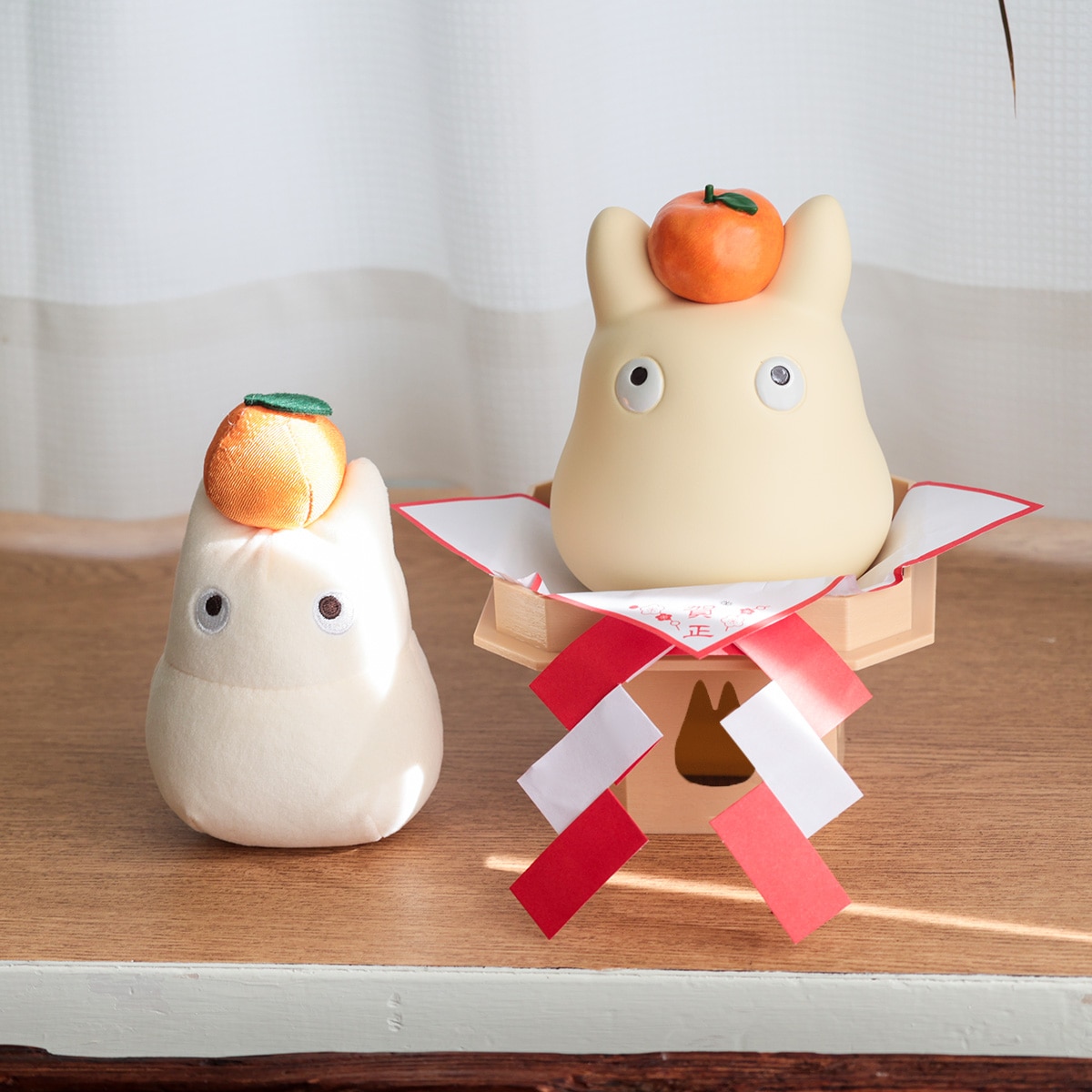 お正月 小トトロ となりのトトロ ぬいぐるみ お正月 小トトロ | どんぐり共和国そらのうえ店