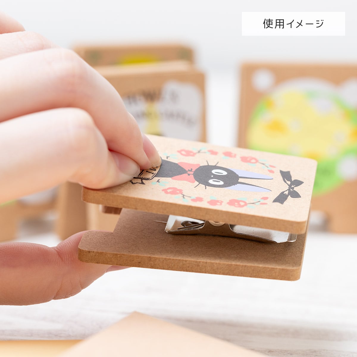 ハウルの動く城 木製スタンドクリップ | どんぐり共和国そらのうえ店