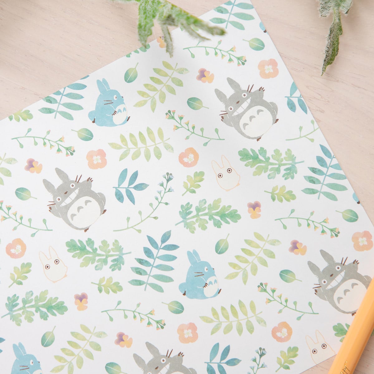 となりのトトロ メモパッド カラフルリーフ柄 | どんぐり共和国そらの