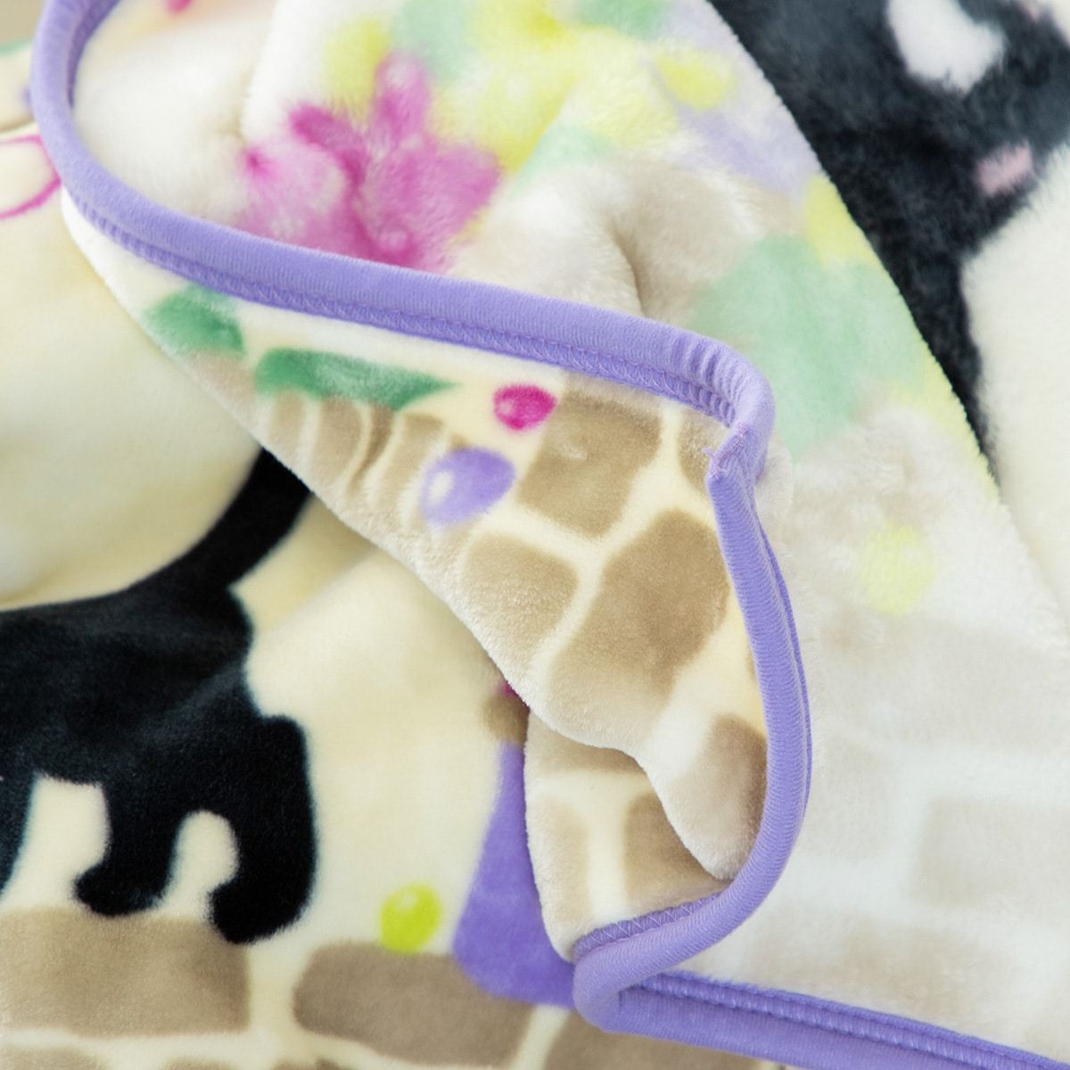 魔女の宅急便 ひざ掛け「ブドウ園」 | どんぐり共和国そらのうえ店