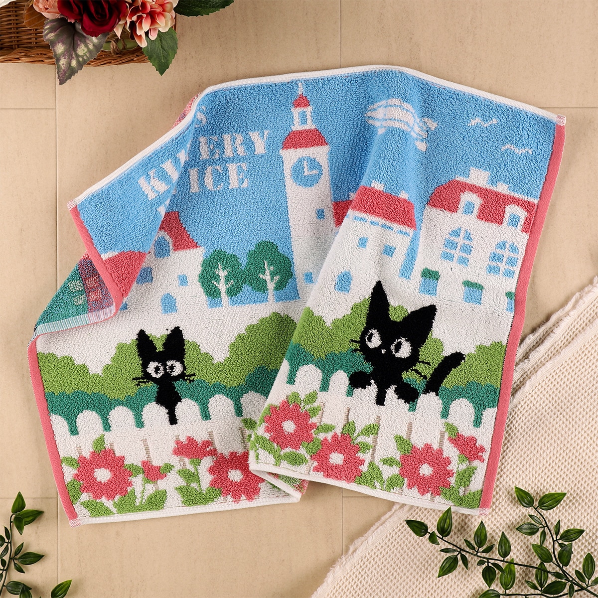 魔女の宅急便 ある日のジジ タオルバスマット | どんぐり共和国そらの