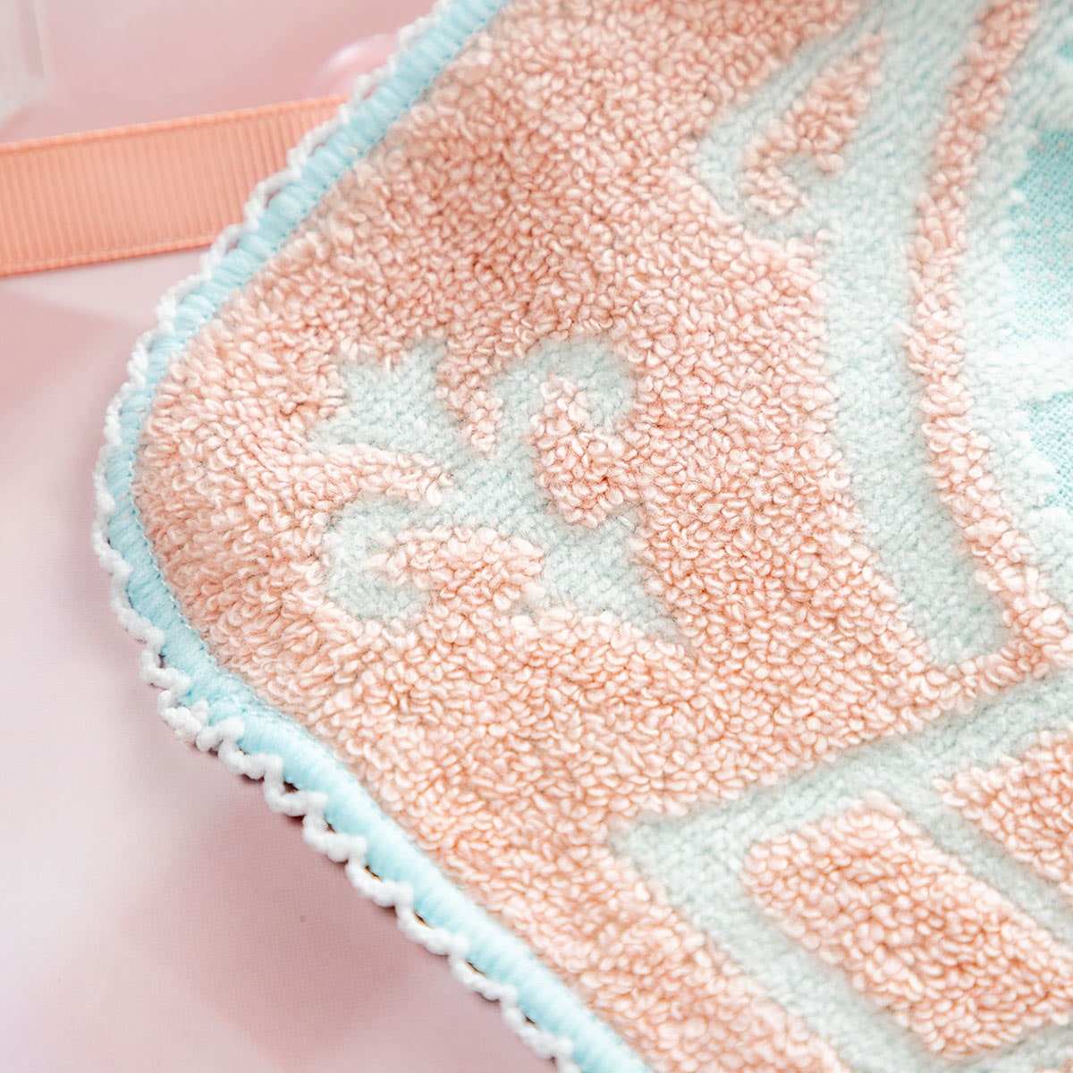 魔女の宅急便 フラワーウィンドウ ミニタオル | どんぐり共和国そらの