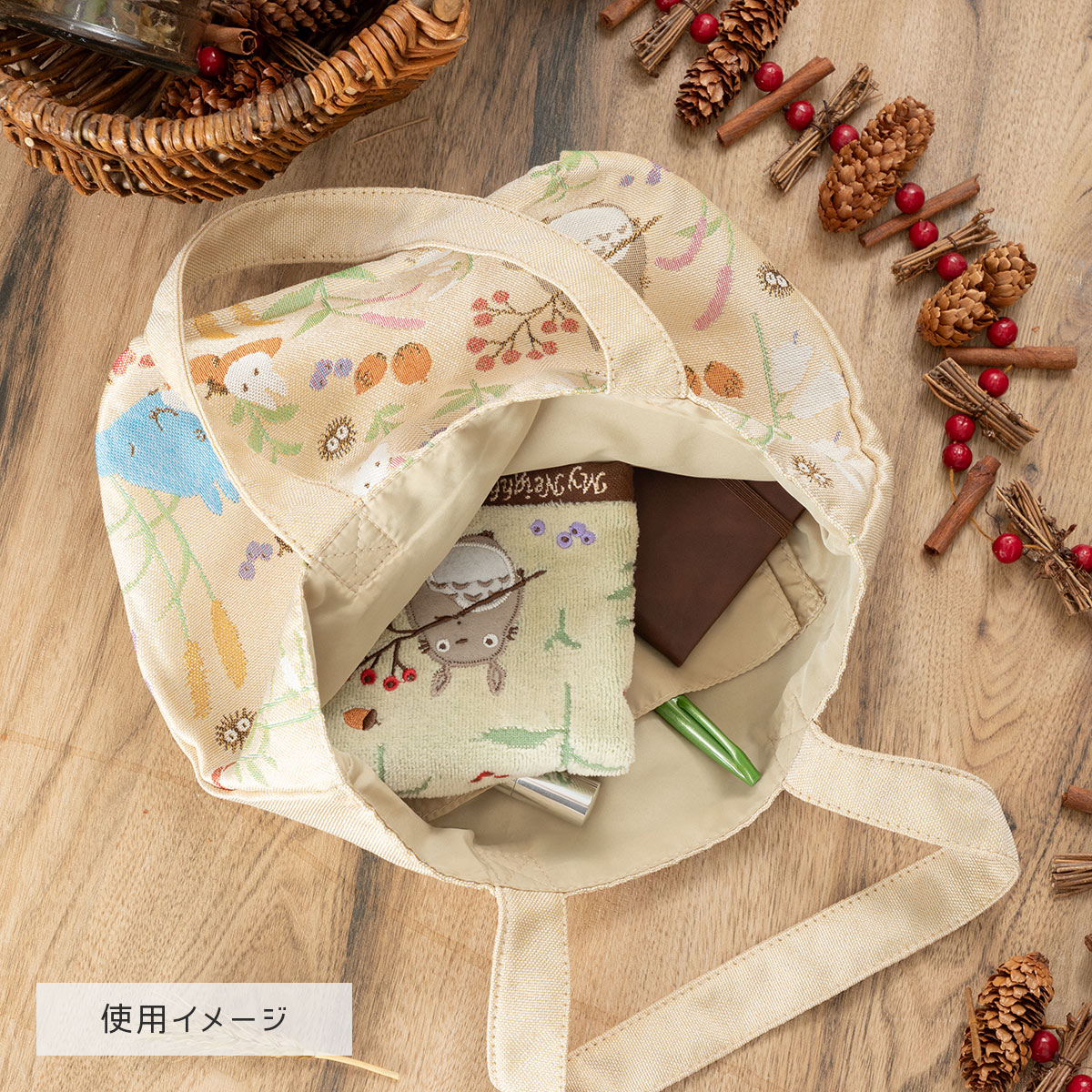 となりのトトロ「秋のひととき」ミニバッグ | どんぐり共和国そらのうえ店