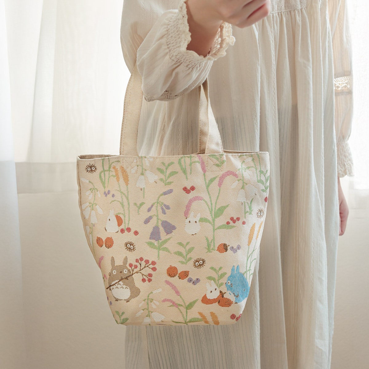 となりのトトロ「秋のひととき」ミニバッグ | どんぐり共和国そらのうえ店