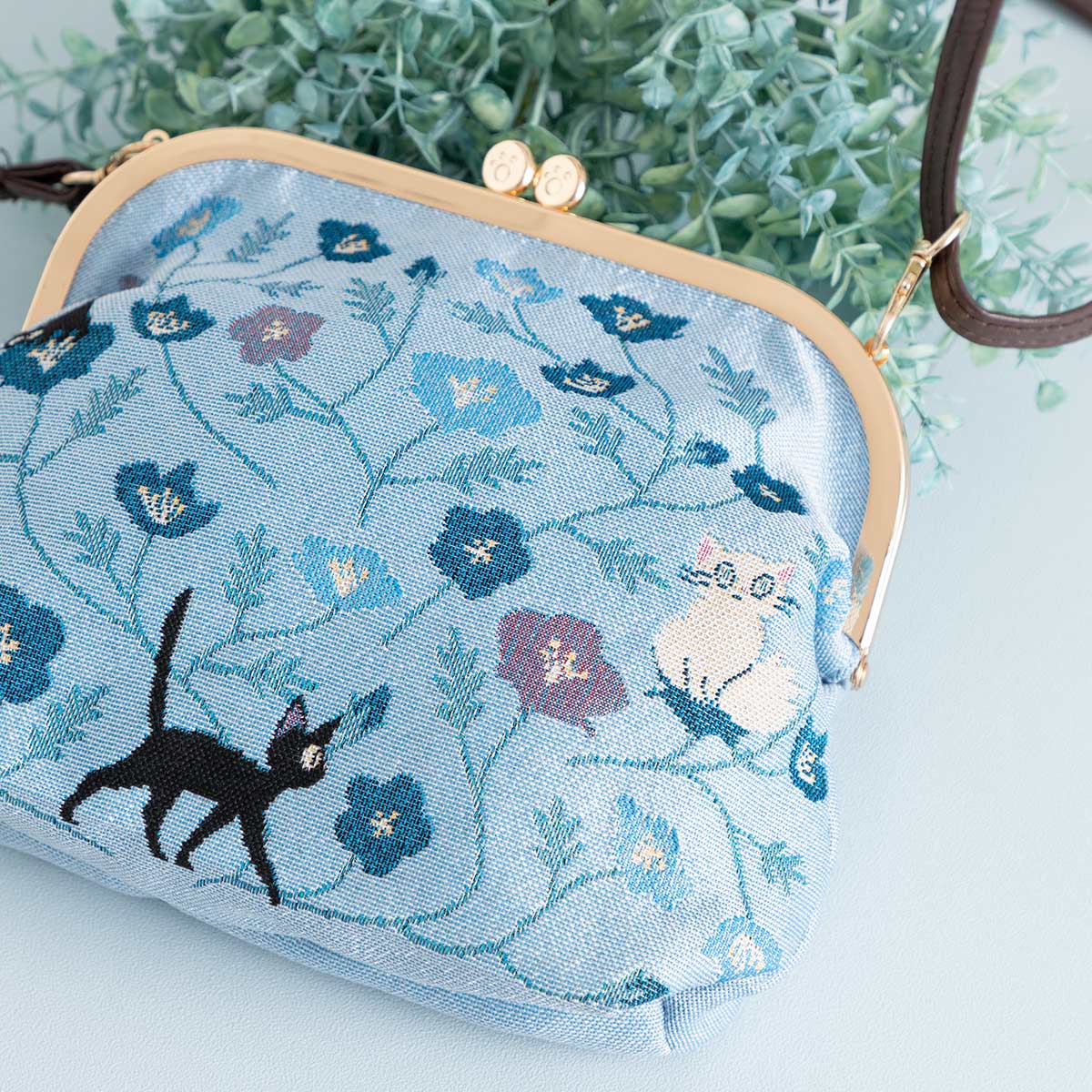 魔女の宅急便 「青のじゅうたん」 口金ショルダーポーチ | どんぐり