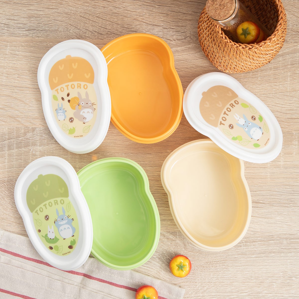 となりのトトロ ダイカットシール容器3P ガーデン | どんぐり共和国