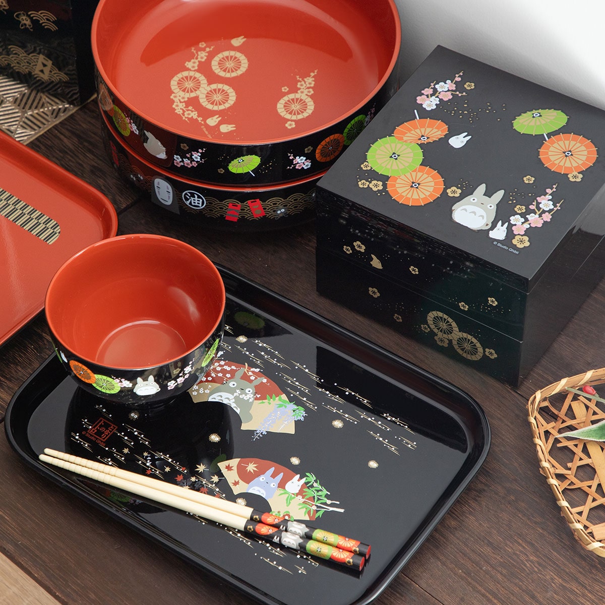 となりのトトロ トトロ和傘 塗2段重箱 NLW15 | どんぐり共和国そらのうえ店