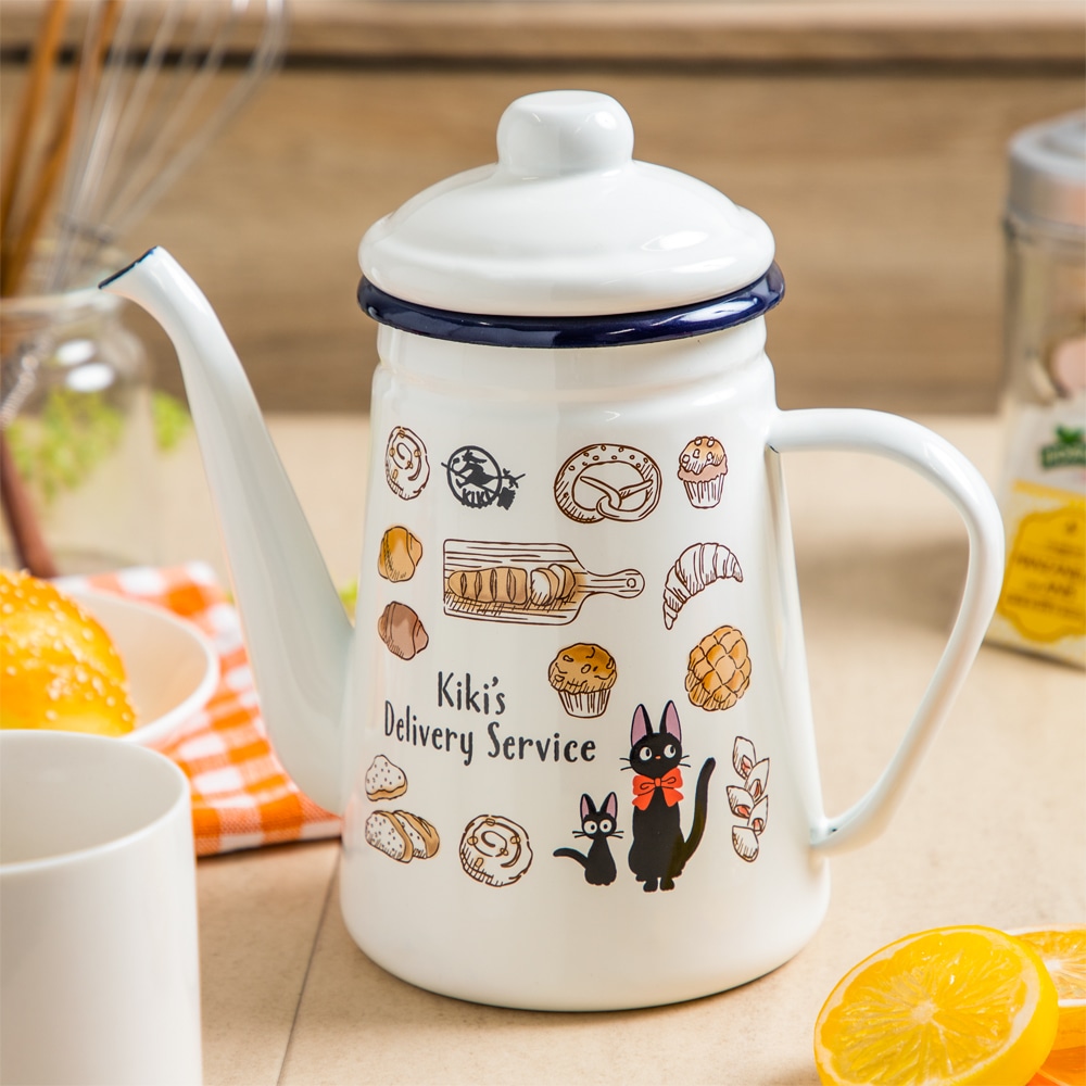 ピカチュウ　ホーローケトル Amazon｜ル・クルーゼ(Le Creuset) ポケモン ケトル・クラシック