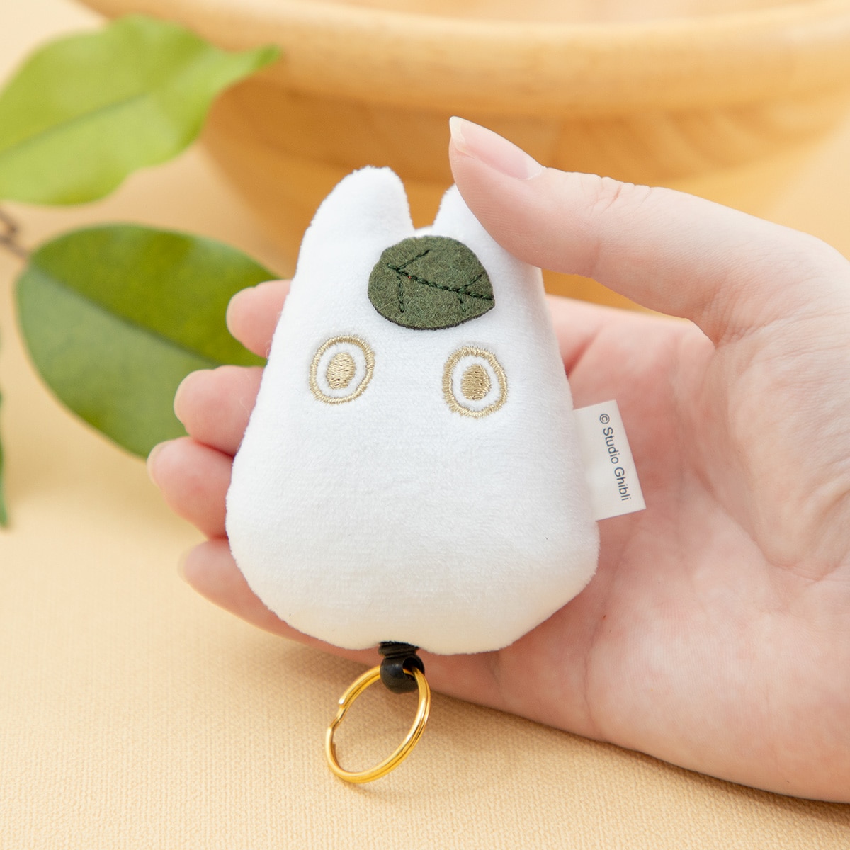 となりのトトロ 小トトロ おでかけリールマスコット | どんぐり共和国