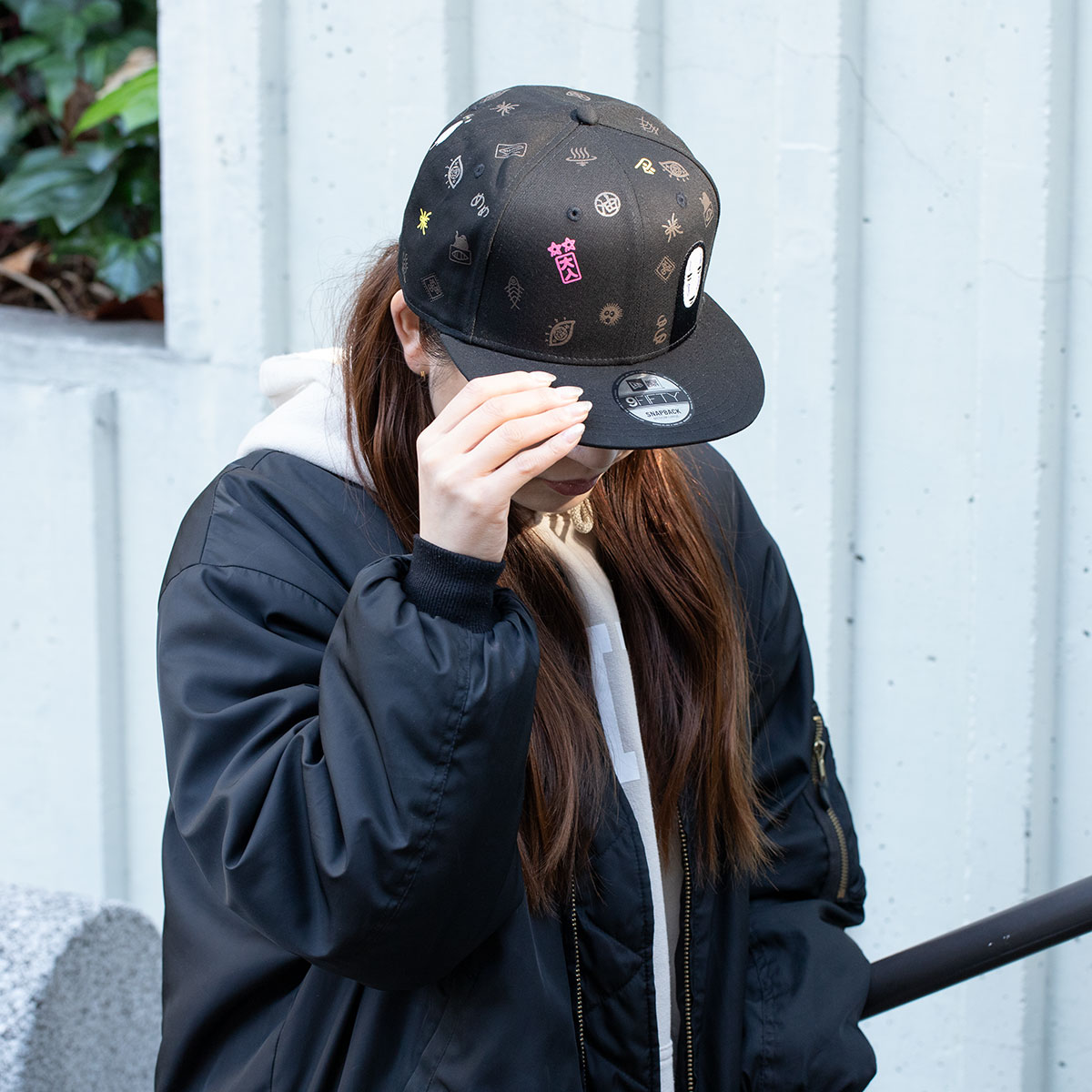千と千尋の神隠し NEW ERA コラボキャップ 9FIFTY ブラック | どんぐり