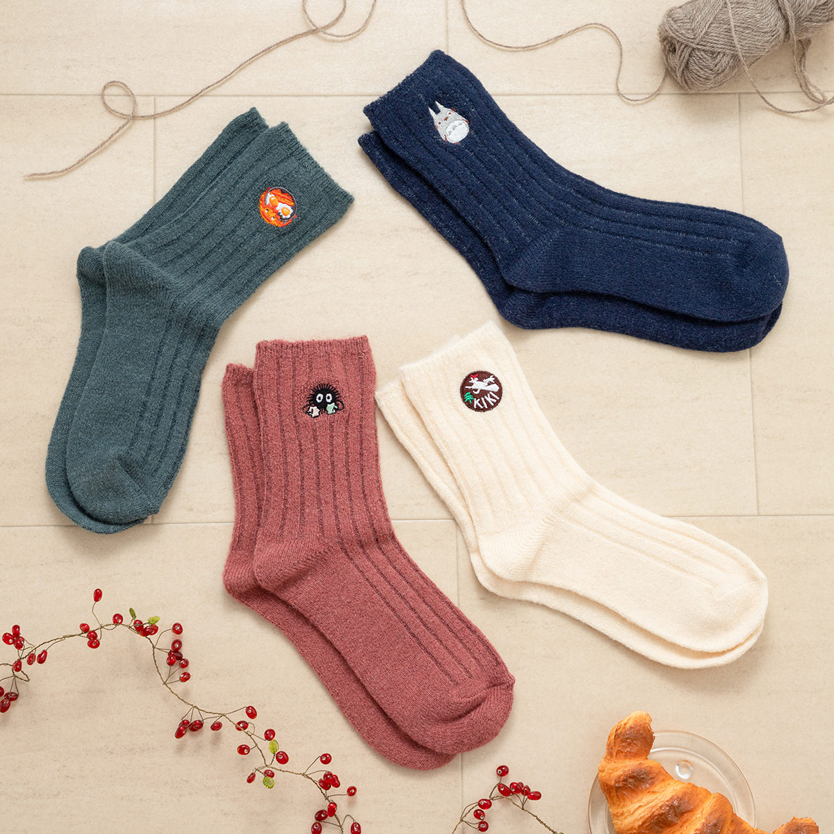 となりのトトロ モヘア毛混 リブ クルー丈 ソックス 23-25cm