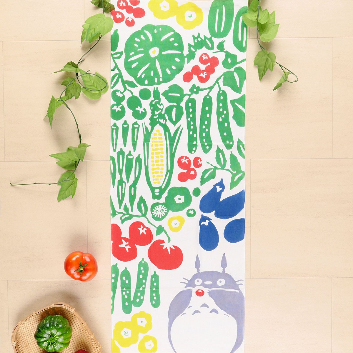 となりのトトロ 本染め手拭い 夏野菜 | どんぐり共和国そらのうえ店