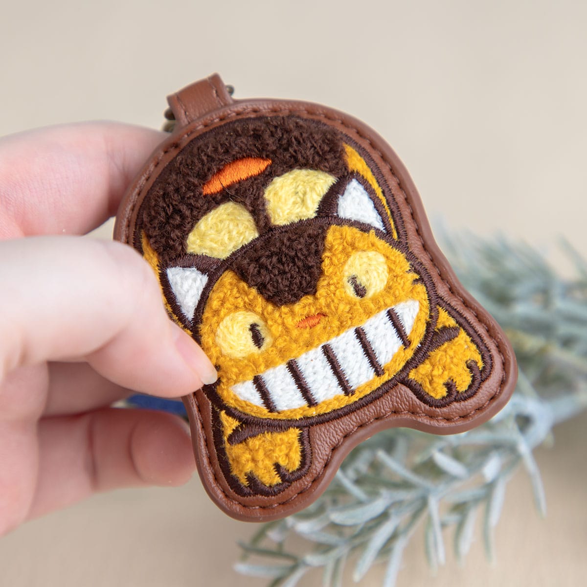 となりのトトロ ほこモコ刺繍シリーズ バッグチャーム ネコバス