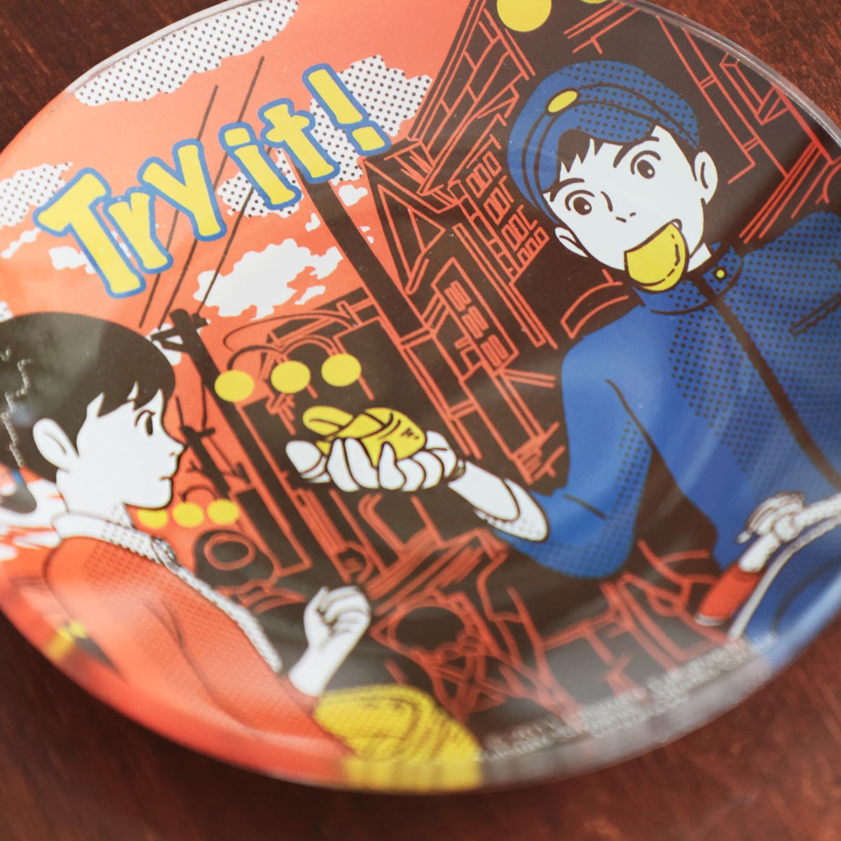 フロリダのユニバーサルスタジオのキャラクターがプリントされた皿です。 フロリダのユニバーサルスタジオのキャラクターがプリントされた皿です