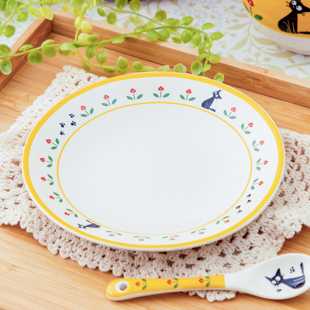 魔女の宅急便 おソノさんの食器シリーズ プレート (16cm) | どんぐり