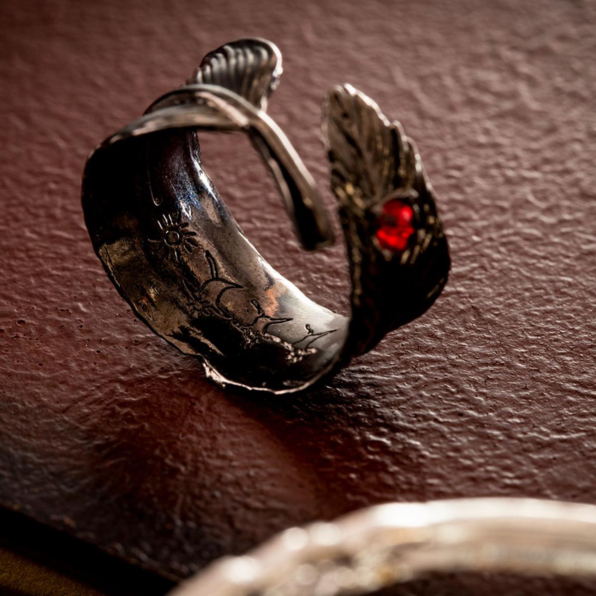 GBL】ハウルの動く城 My Treasure リング ハウルの黒い羽根