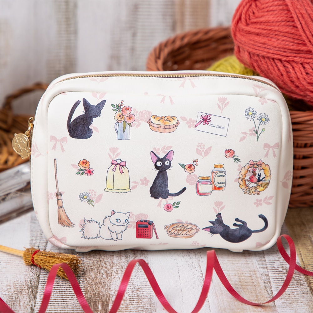 魔女の宅急便 スクエアポーチ おもいでの贈りもの | どんぐり共和国