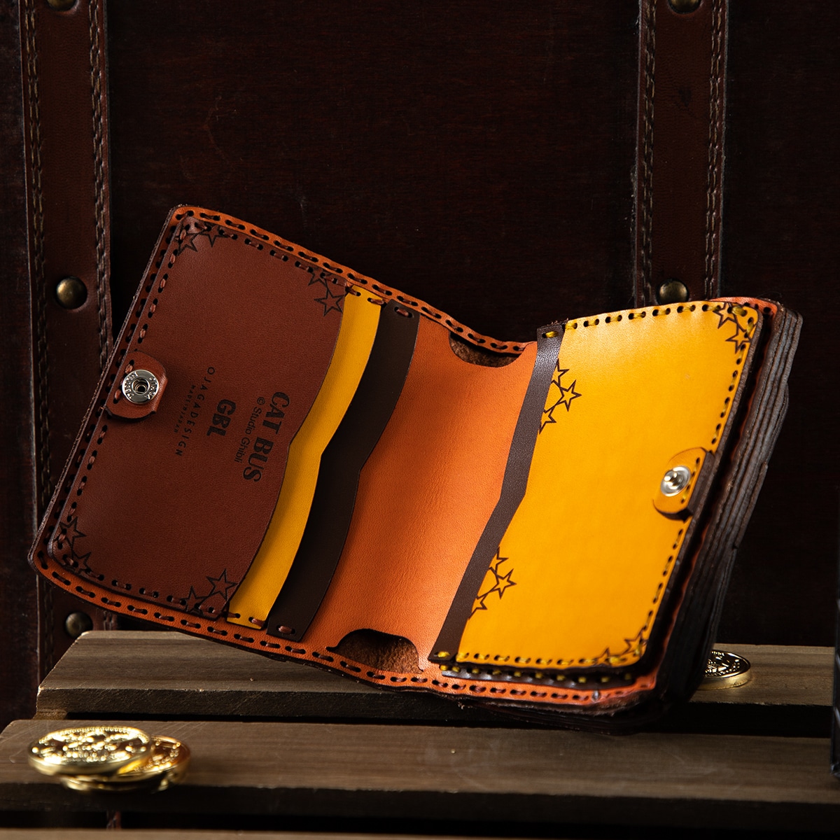 GBL】となりのトトロ オジャガデザイン ショートウォレット ネコバス  