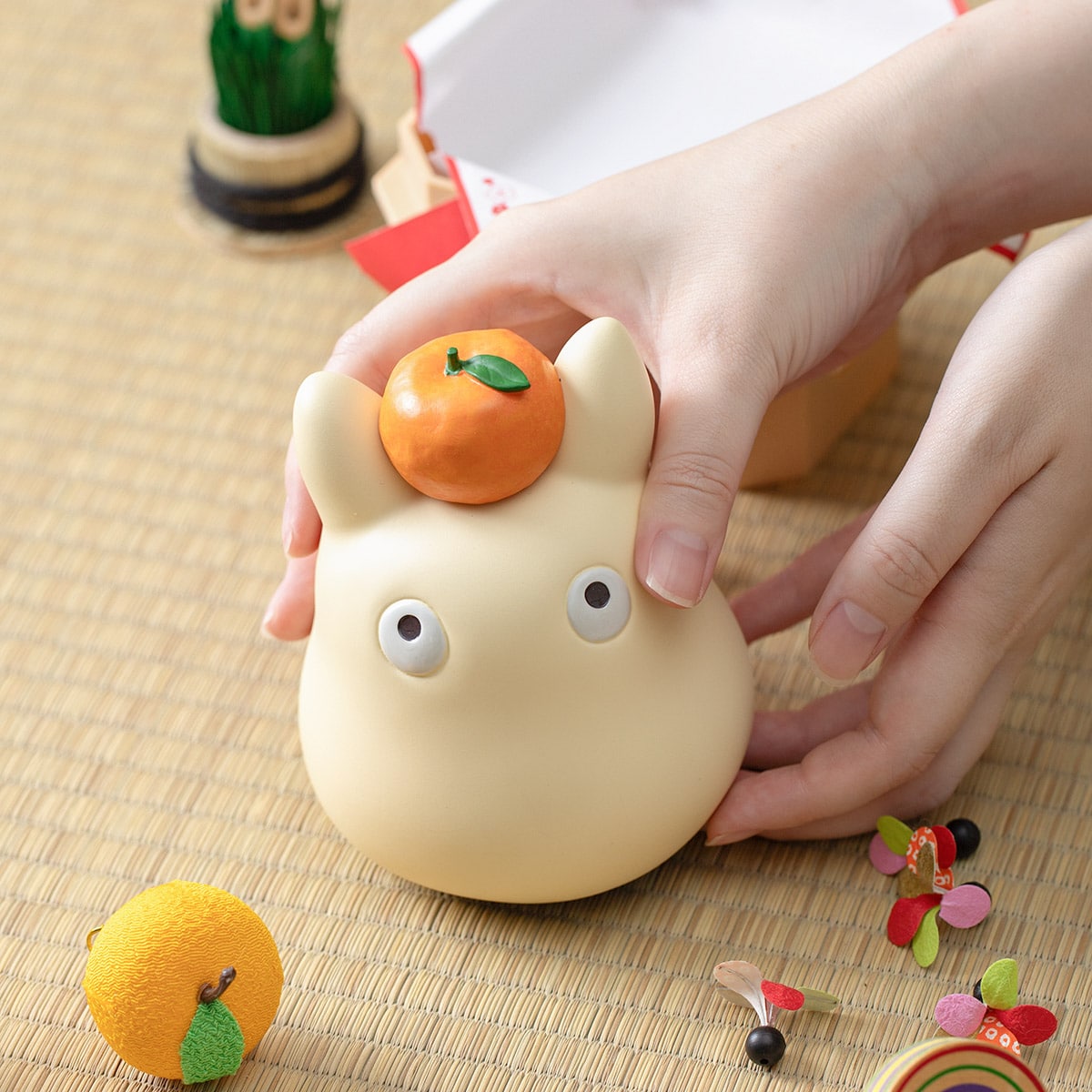 となりのトトロ お正月小トトロ | どんぐり共和国そらのうえ店