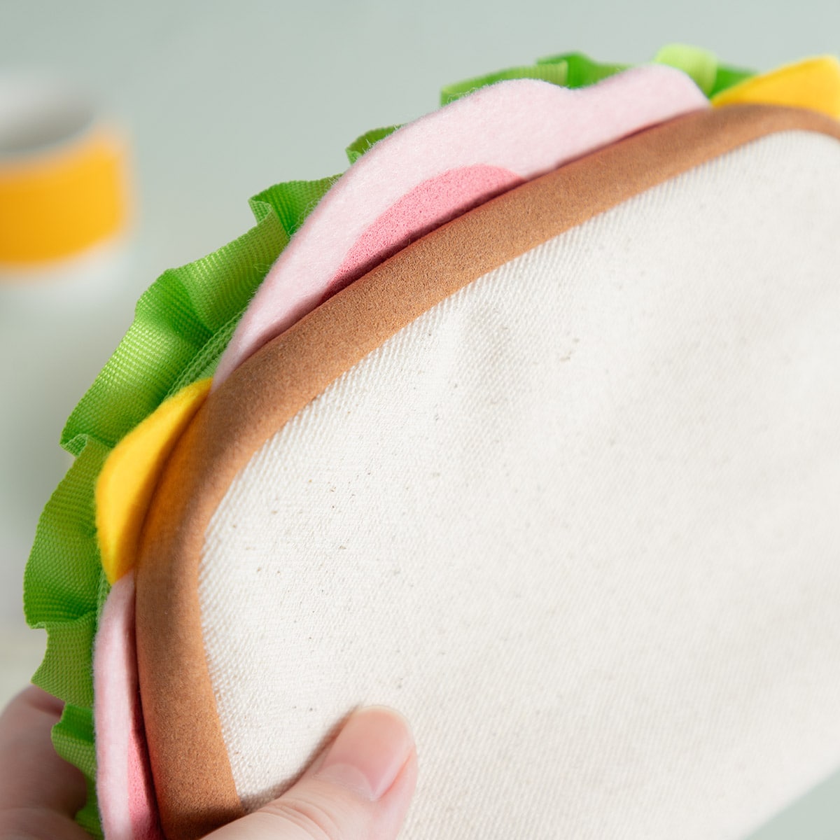 崖の上のポニョ いただき！ハムサンドポーチ | どんぐり共和国そらのうえ店