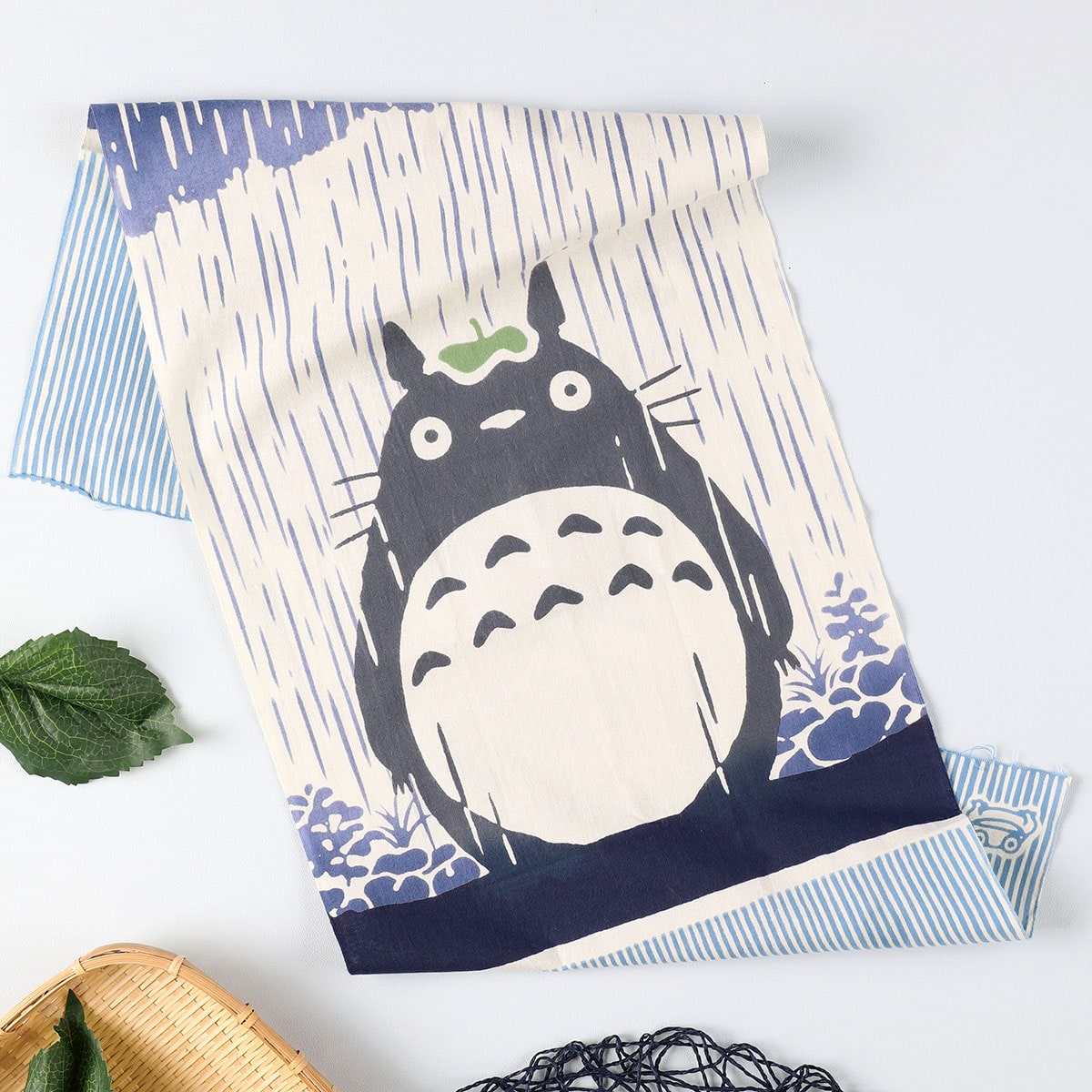 となりのトトロ　蚊取り線香　ケース　金魚　二馬力　ジブリ　どんぐり共和国 となりのトトロ 蚊取り線香 ケース 金魚 二馬力 ジブリ どんぐり共和国