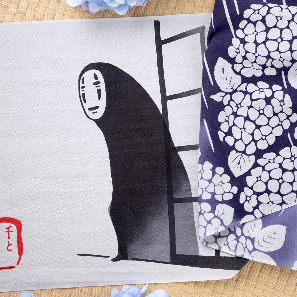 特集 - 千と千尋の神隠し GOODS COLLECTION | どんぐり共和国