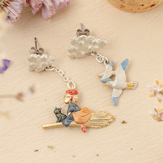 【Donguri Closet】 魔女の宅急便 ピアス カモメとキキ