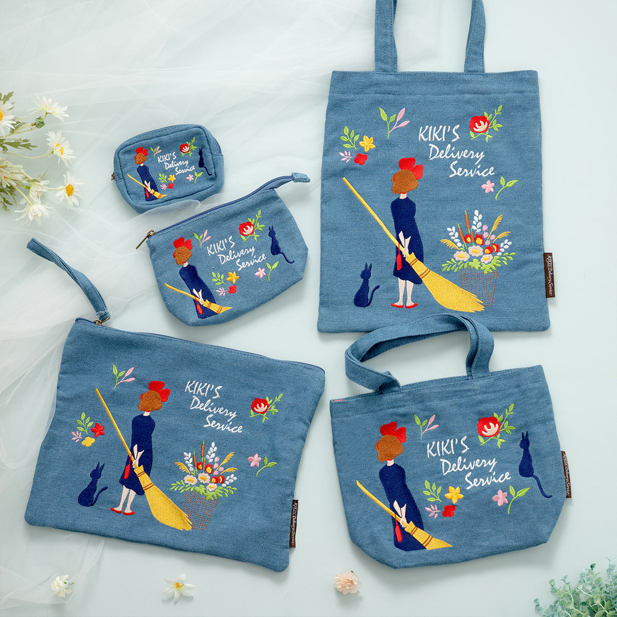 ブラックWデニム♡刺繍のA4すっぽりクッタリ肩掛けバッグ♡ ブラック レザーショルダーバッグ、マルニメンディング刺繍入り