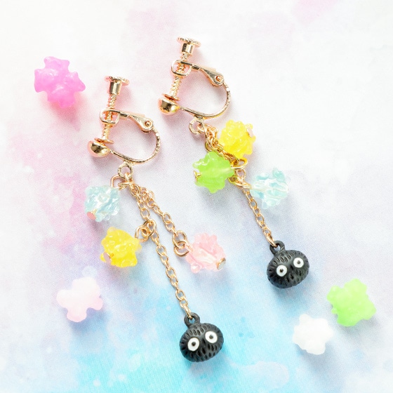 イヤリング　キキの横顔　Closet ☆ スタジオジブリ 魔女の宅急便 キキ の横顔 イヤリング Closet限定