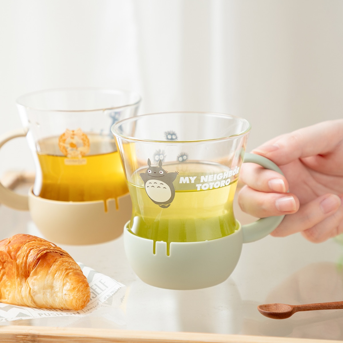 魔女の宅急便 ワンカップティーマグ ジジとパンリース | どんぐり