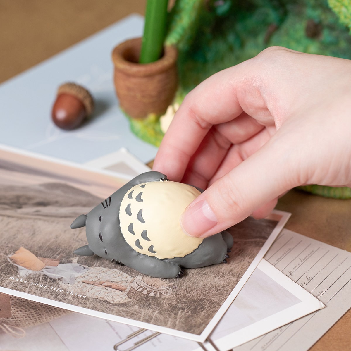 ○予約商品○となりのトトロ ペーパーウェイト付きジオラマペン