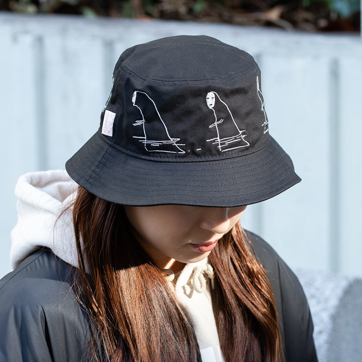 千と千尋の神隠し NEW ERA コラボバケット | どんぐり共和国そらのうえ店