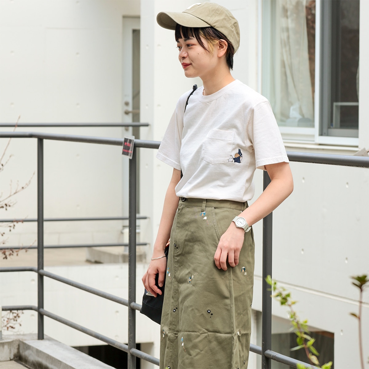 GBL】となりのトトロ Good On コラボポケット刺繍Tシャツ 中トトロ小 