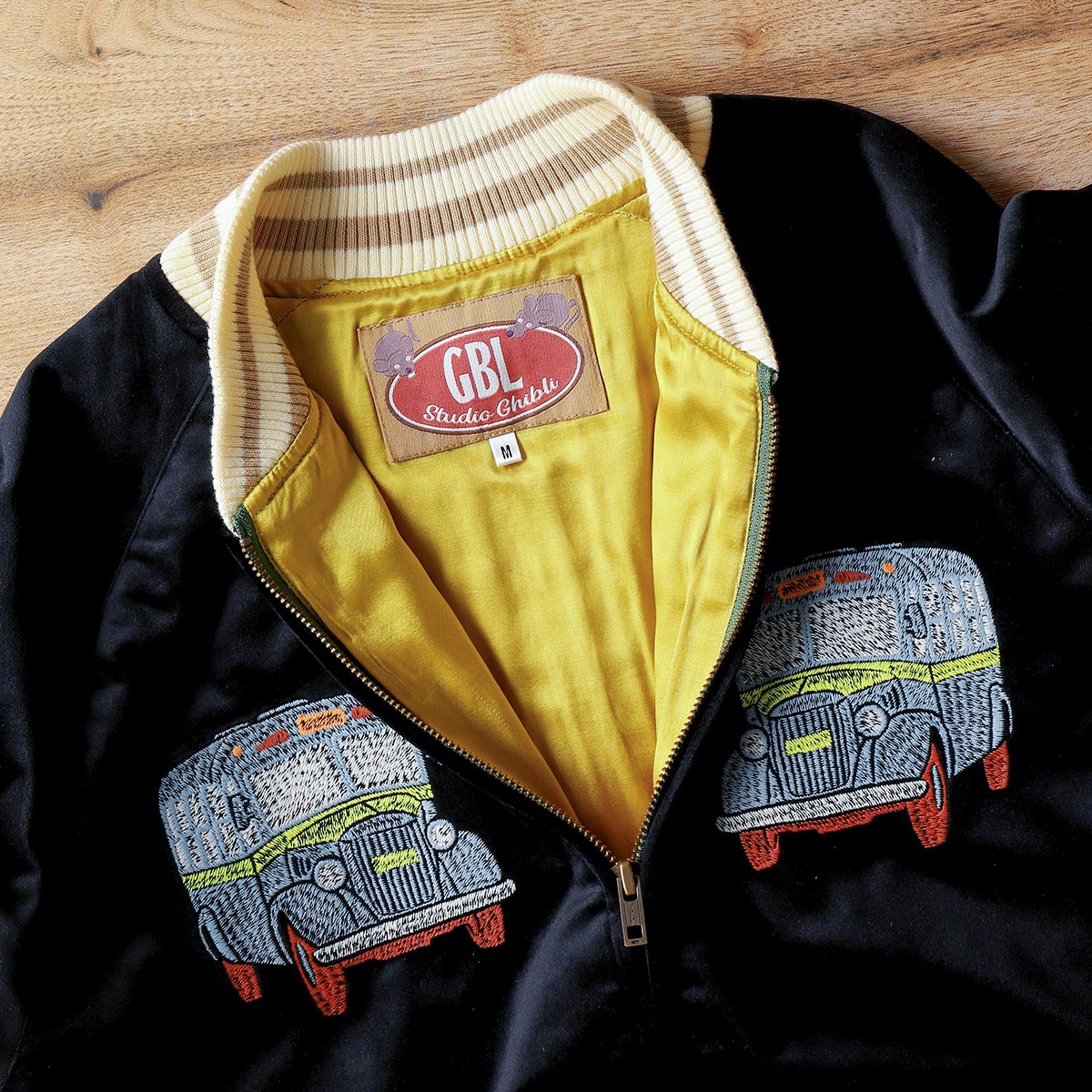 12/20(土)午前10時発売予定》【GBL】となりのトトロ 別珍スカジャン