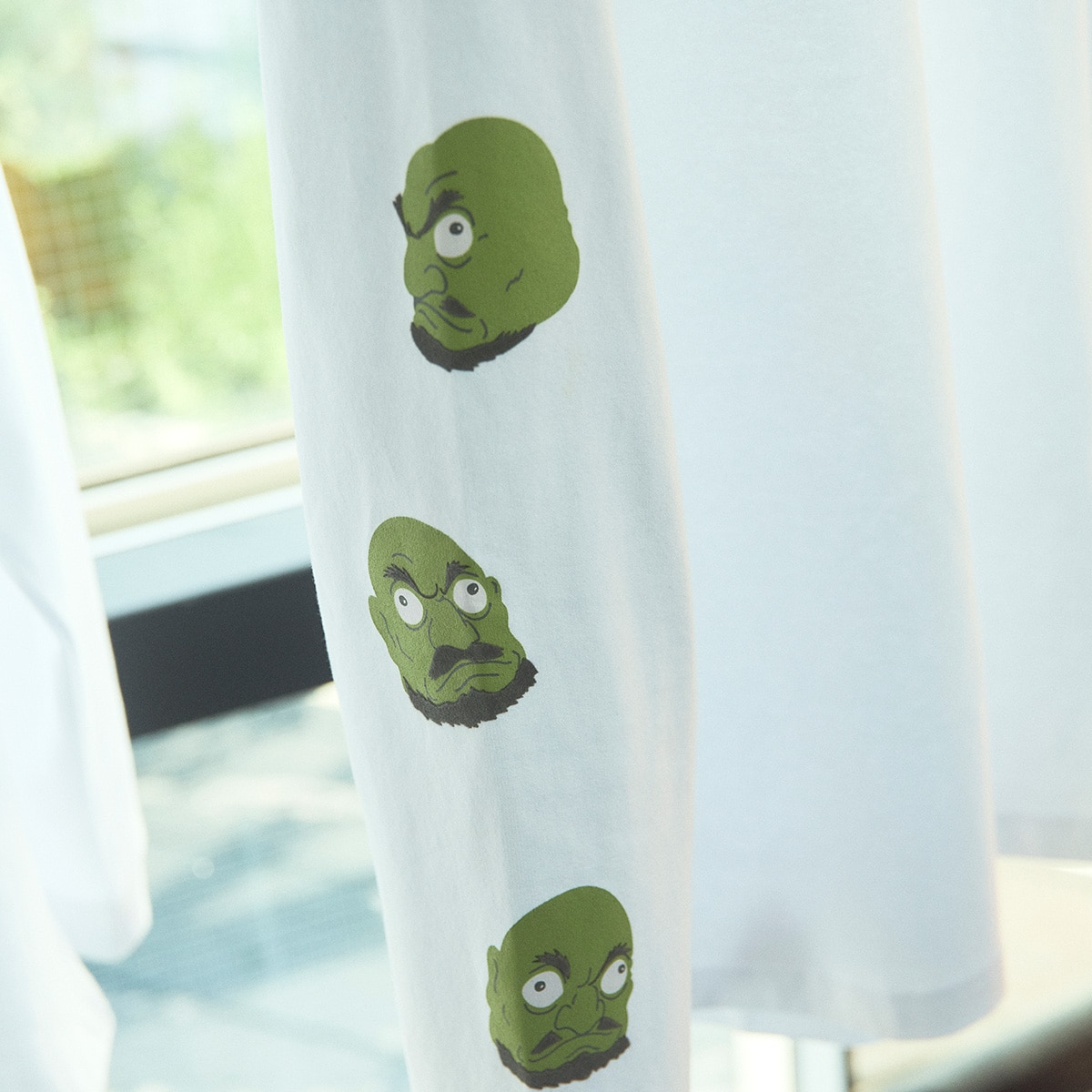 GBL】千と千尋の神隠し ロングスリーブTシャツ カシラ | どんぐり