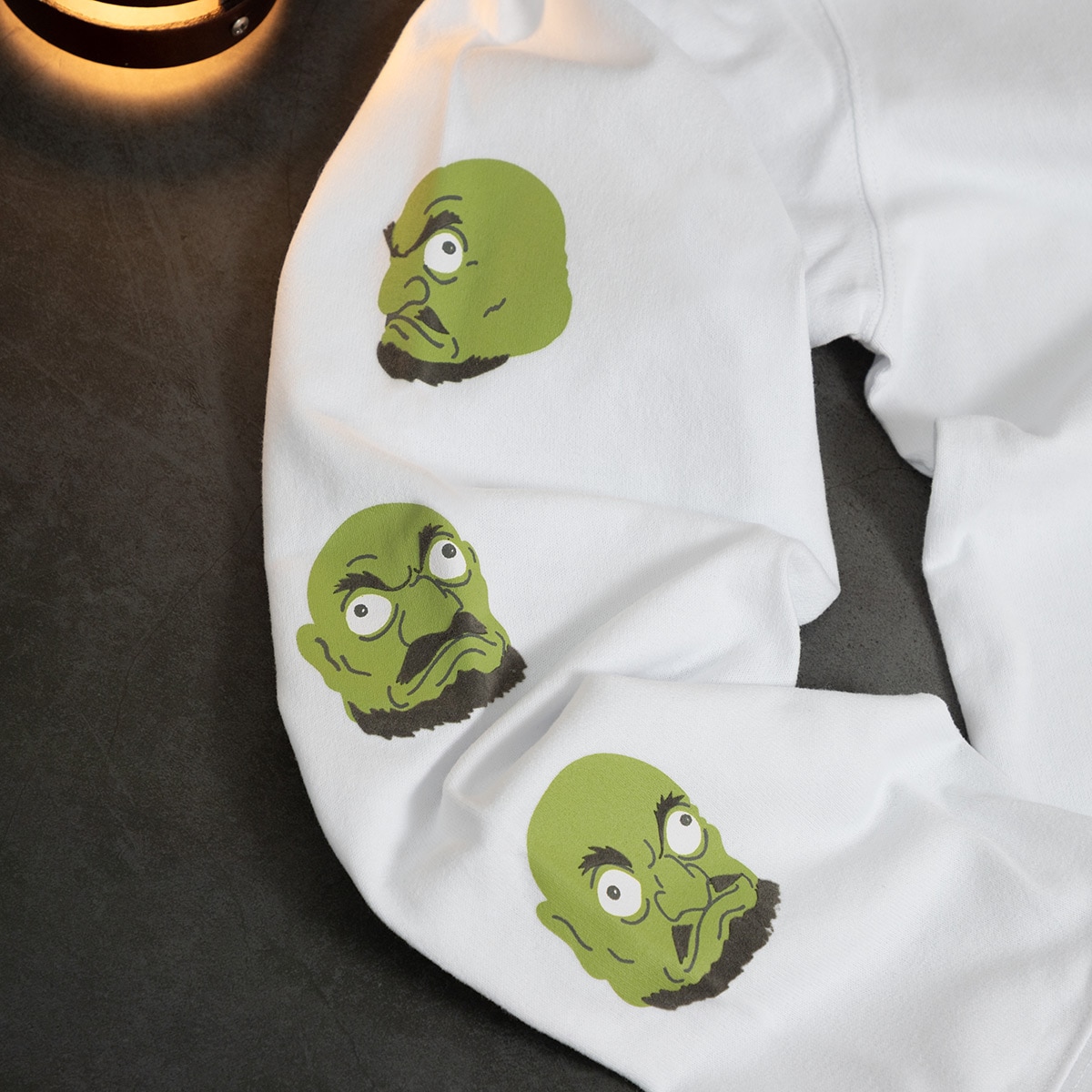 GBL】千と千尋の神隠し ロングスリーブTシャツ カシラ | どんぐり