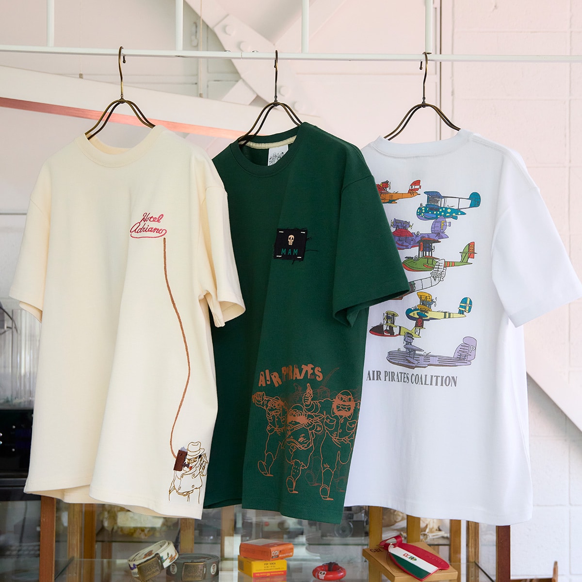 7/11(土)午前10時発売予定》【GBL】紅の豚 Classic Tシャツ 空賊連合