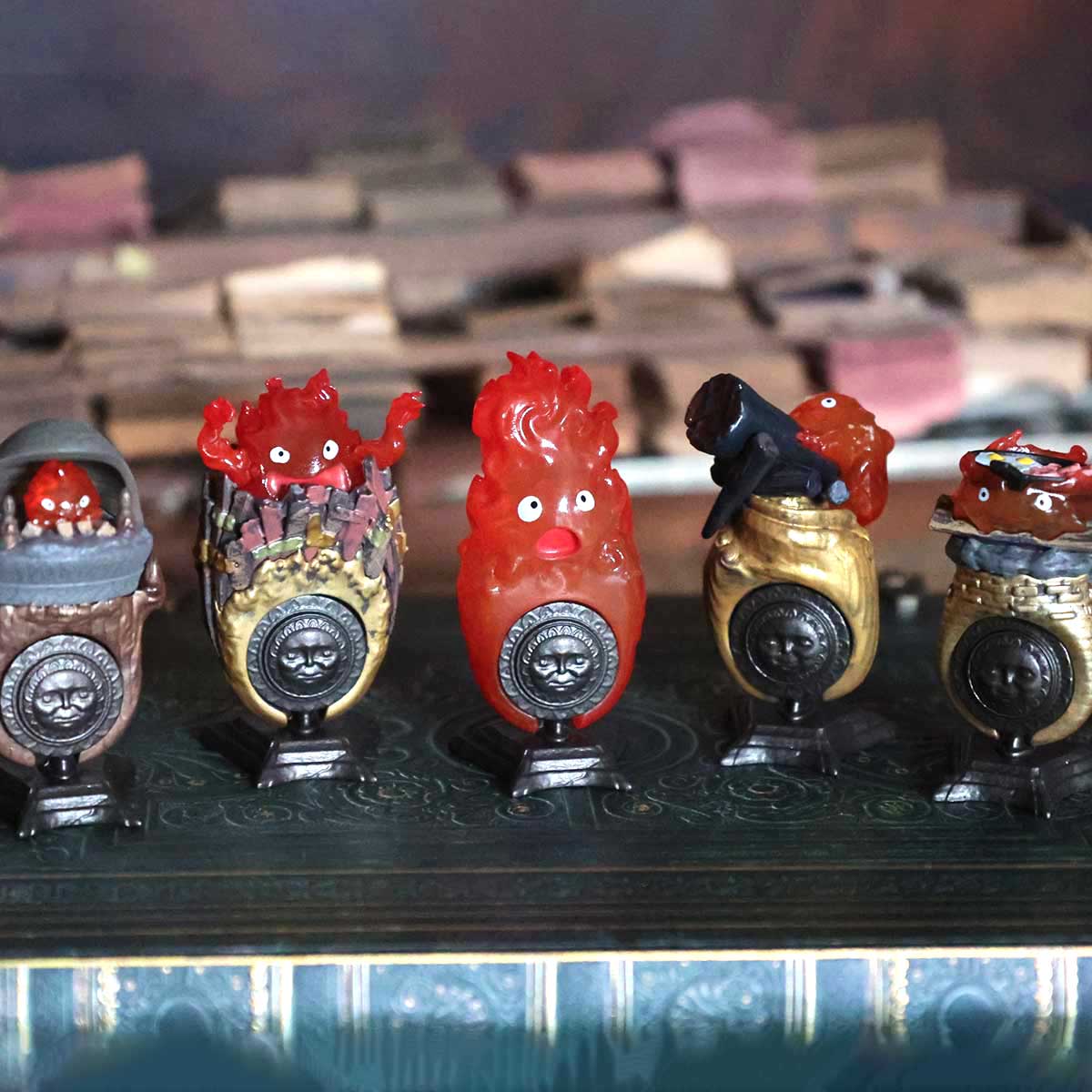 特集 - ハウルの動く城2025 | どんぐり共和国そらのうえ店